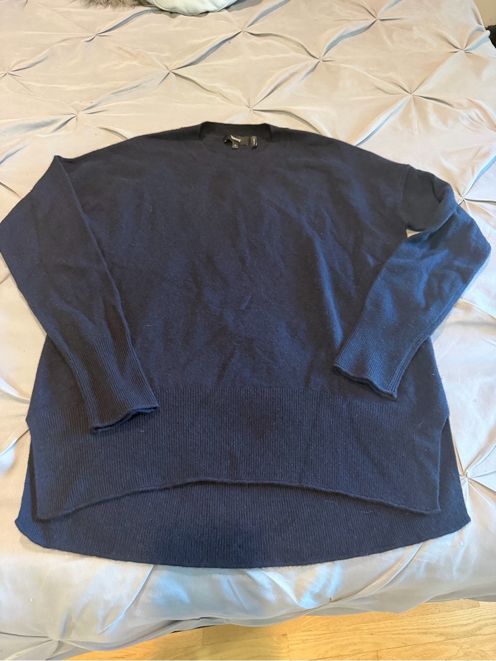 Women’s Crewneck Sweater in Navy